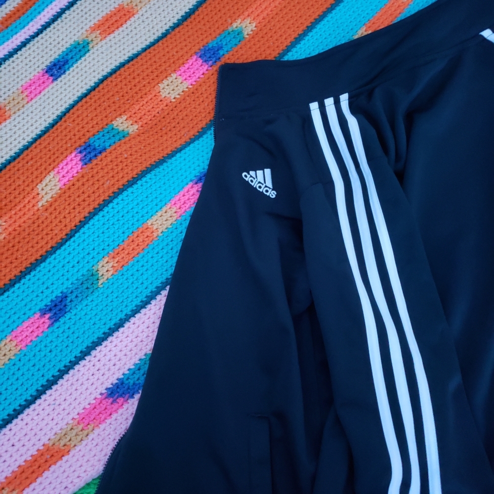 Iconic Adidas Jacket - Picture 3 of 7